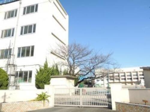 足立区立渕江中学校