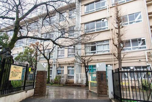 豊島区立駒込中学校