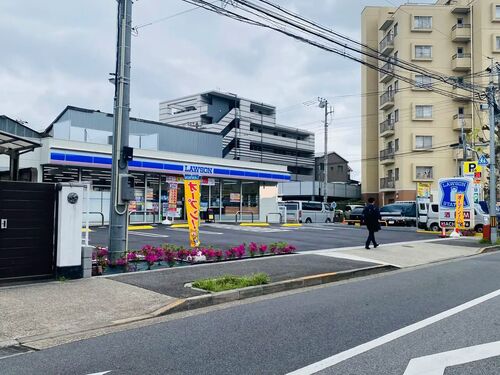 ローソン足立千住関屋町店