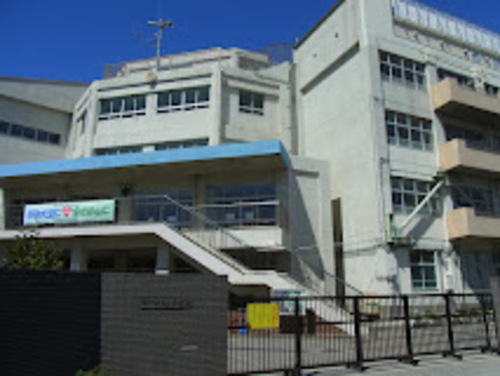 市川市立幸小学校