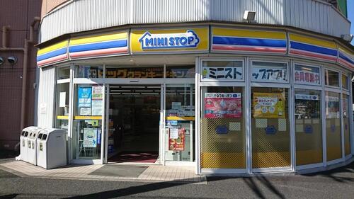 ミニストップ南越谷ラクーン店