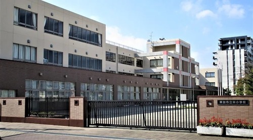 草加市立栄小学校