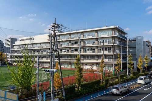 足立区立綾瀬小学校