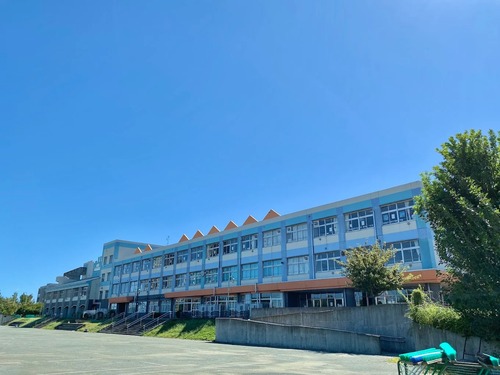 川口市立南中学校