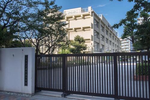 江東区立越中島小学校