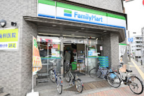 ファミリーマート新江古田駅前店