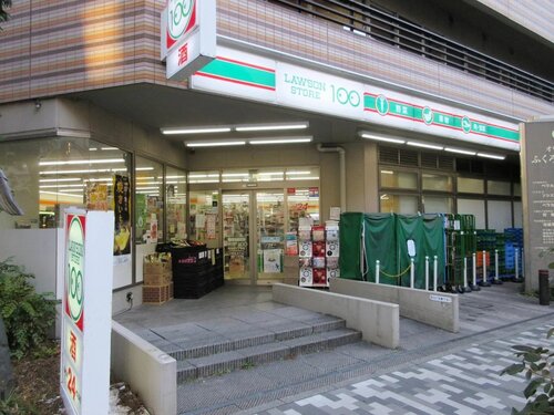 ローソンストア100南池袋三丁目店