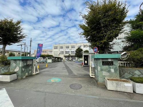 草加市立瀬崎小学校