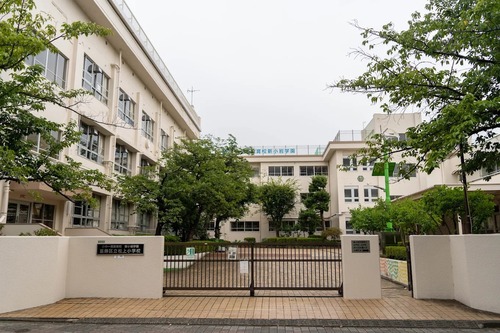 葛飾区立二上小学校