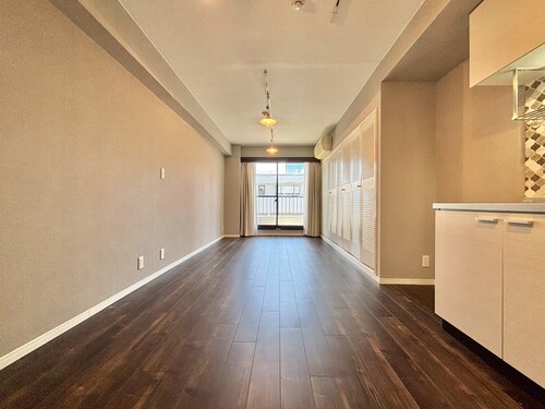 通風・採光に優れ、心地よい光と風が溢れています。