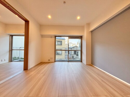 通風・採光に優れ、心地よい光と風が溢れています。