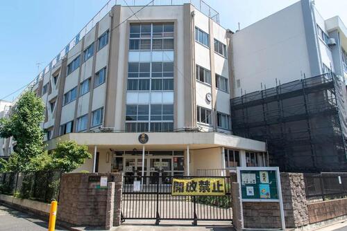 葛飾区立本田中学校