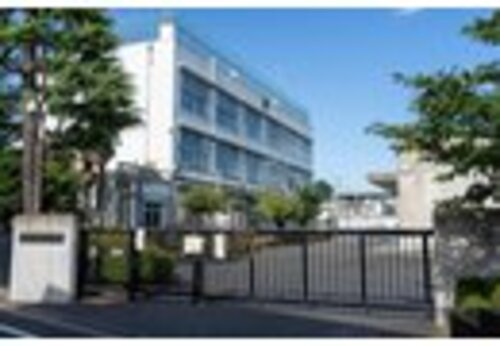 練馬区立向山小学校