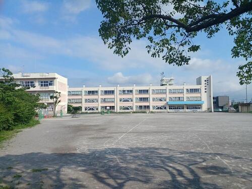 八潮市立潮止小学校