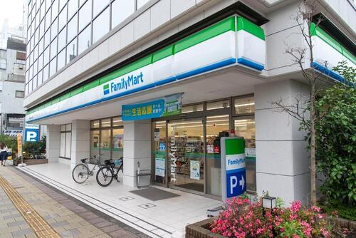 ファミリーマート板橋赤塚新町三丁目店