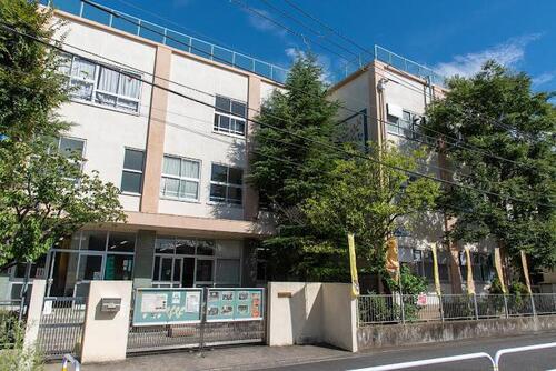 足立区立弘道小学校