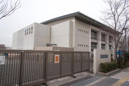 足立区立新田小学校