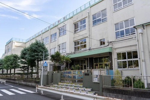 足立区立竹の塚小学校