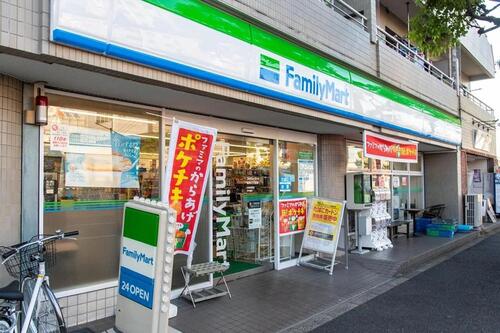 ファミリーマート鹿浜二丁目店