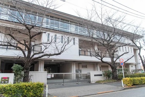 板橋区立加賀中学校