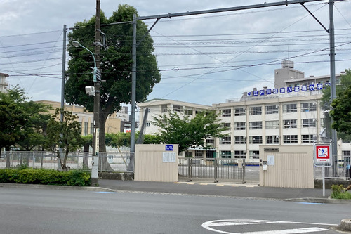 江戸川区立第六葛西小学校