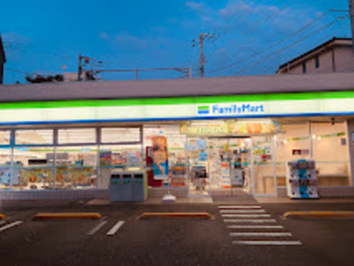 ファミリーマート南長崎五丁目店