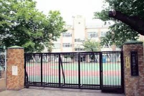 豊島区立富士見台小学校