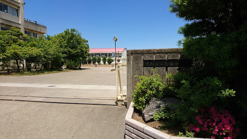 草加市立青柳中学校