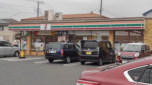 セブンイレブン草加柳島店