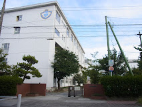市川市立第七中学校