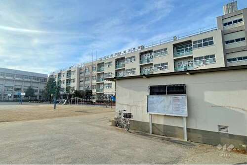 川口市立元郷小学校