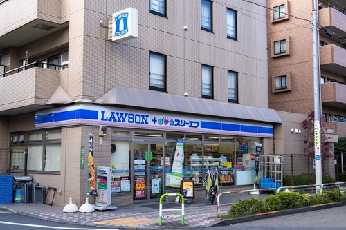 ローソン・スリーエフ荒川西尾久店