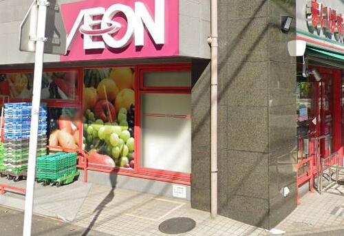 「近い、安い、きれい、そしてフレンドリィ」