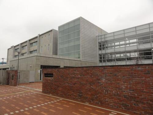 北区立十条富士見中学校