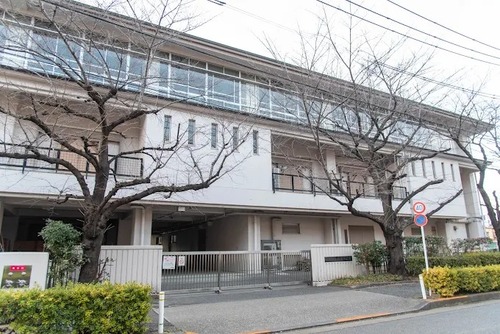 板橋区立加賀中学校