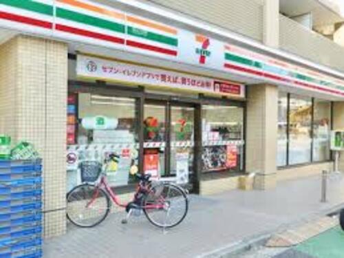 セブンイレブン新宿中井駅前店