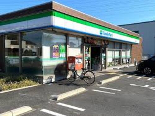 ファミリーマート八潮宮田店