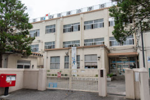足立区立花保小学校