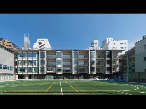新宿区立愛日小学校