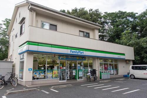 ファミリーマート羽沢三丁目店
