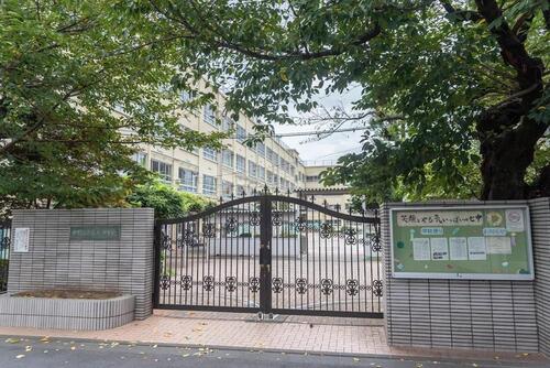 中野区立第七中学校