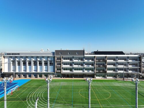 足立区立鹿浜未来小学校
