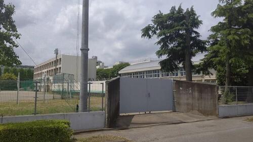 蕨市立第一中学校