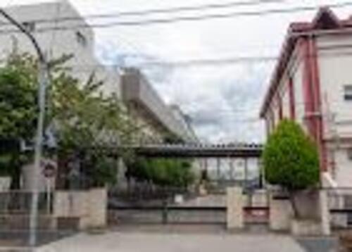 足立区立第十三中学校