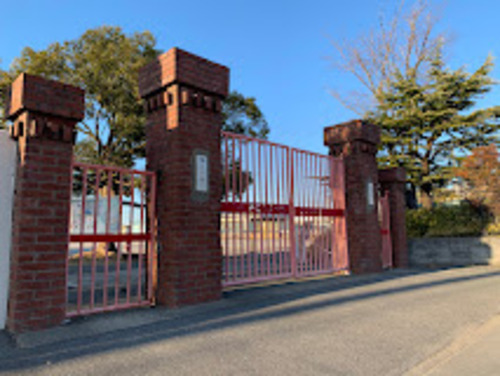 八潮市立潮止小学校