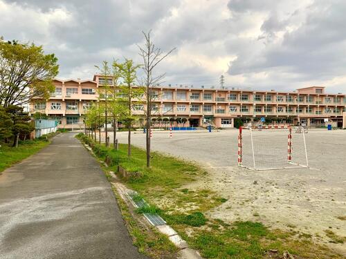 八潮市立八幡小学校