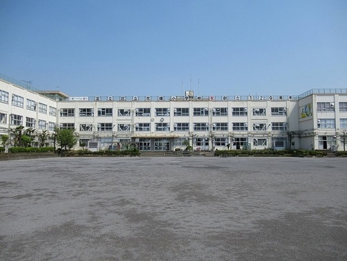 足立区立花畑小学校