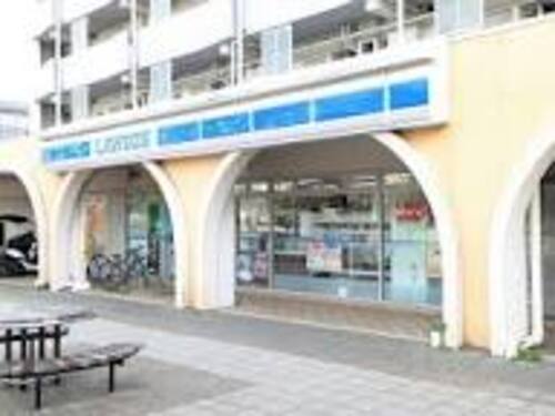 ローソン市川塩浜店