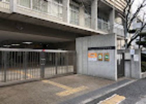 新宿区立西新宿中学校
