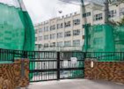 足立区立花保中学校